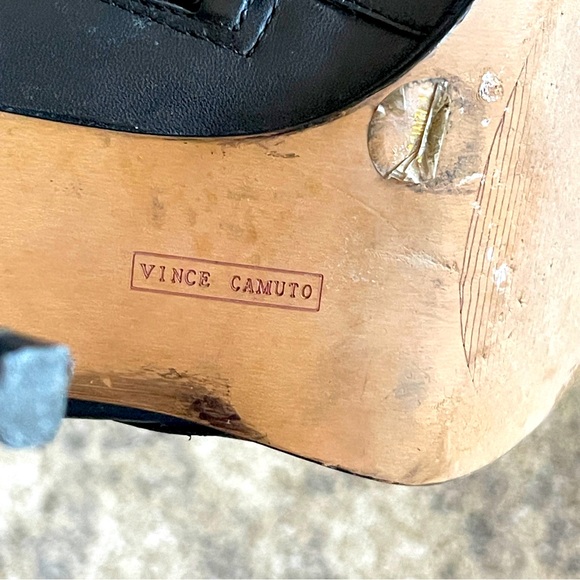 VINCE CAMUTO LEATHER BLACK ANKLE BOOTS WITH GOLD ACCENT - Picture 3 of 7